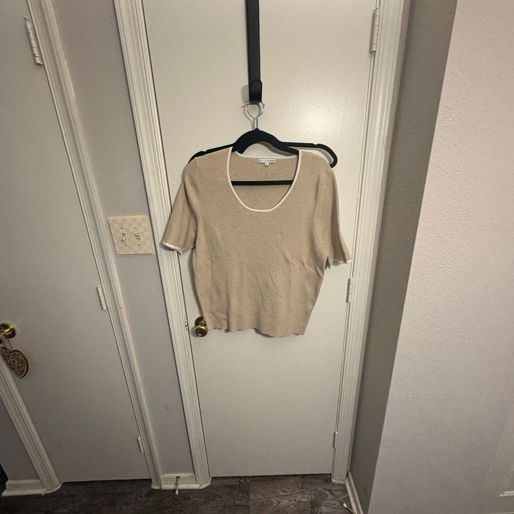 Beige Ribbed Knit Top - Picture 4 of 4